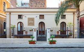Dimora degli Artisti Apartments
